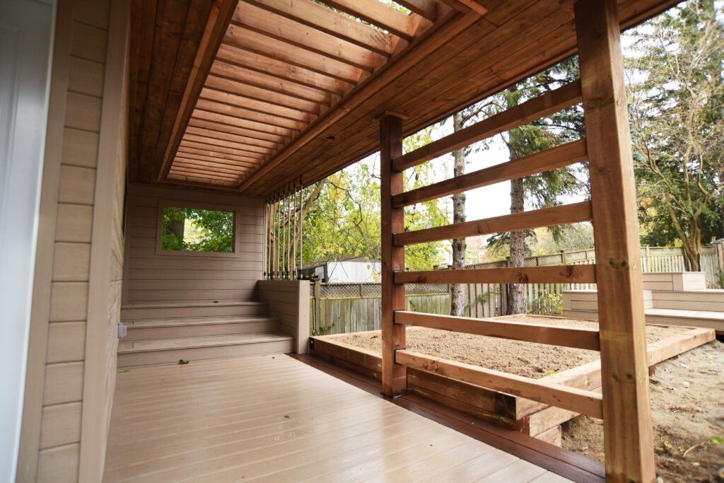 Another try on Grey and Walnut