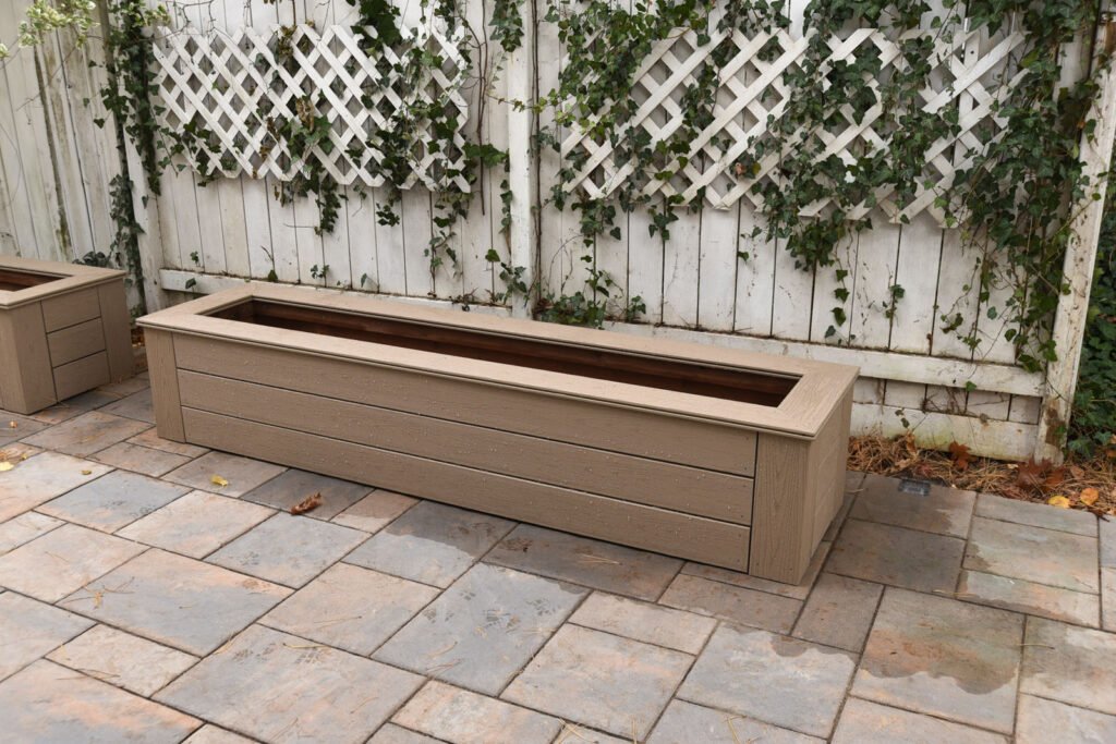 Another try on Grey and Walnut