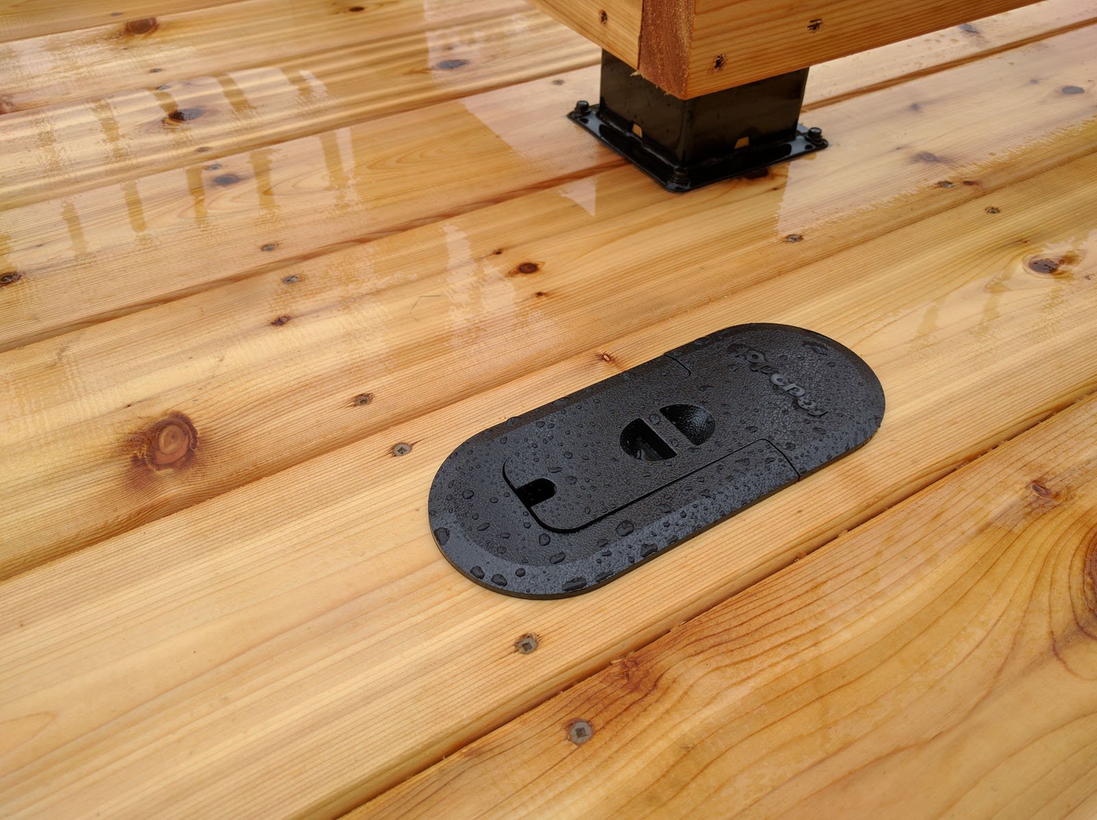 Cedar 2nd Level Deck