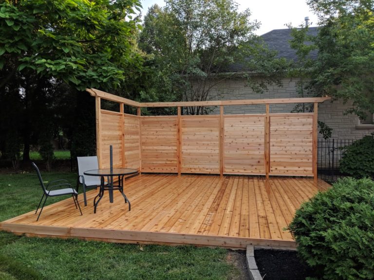 Ground Level deck with Privacy Screen – YKWoodWorking